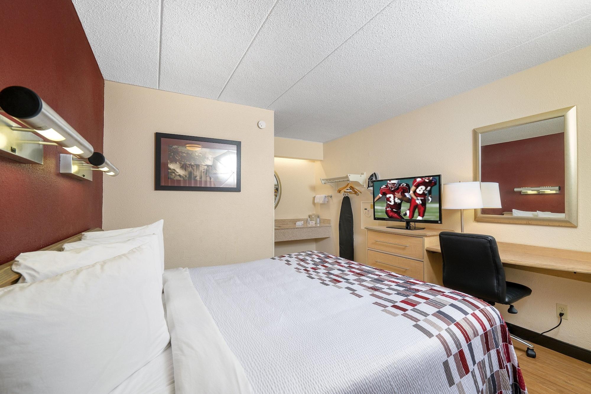 Red Roof Inn Detroit-Rochester Hills/ Auburn Hills ภายนอก รูปภาพ