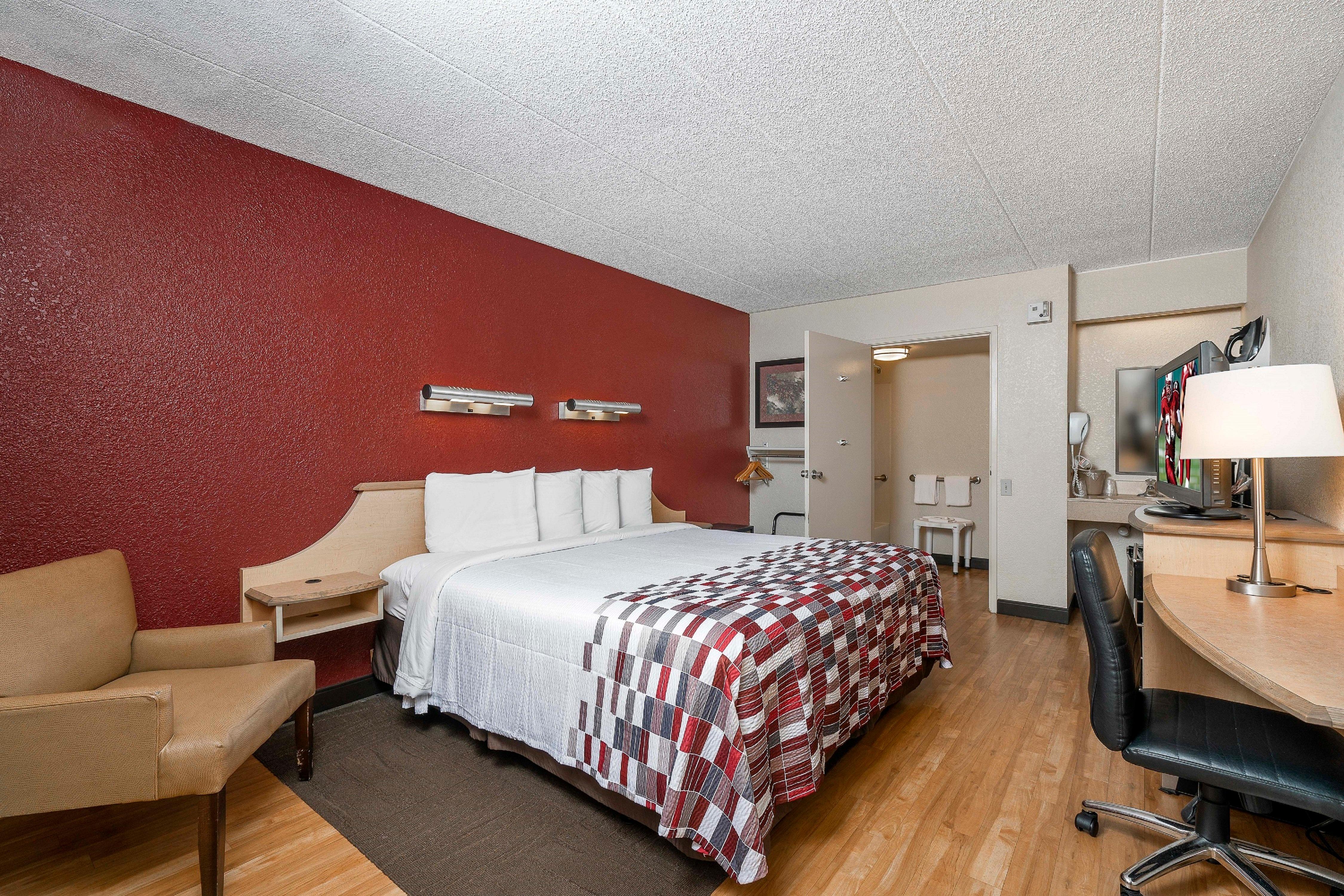 Red Roof Inn Detroit-Rochester Hills/ Auburn Hills ภายนอก รูปภาพ