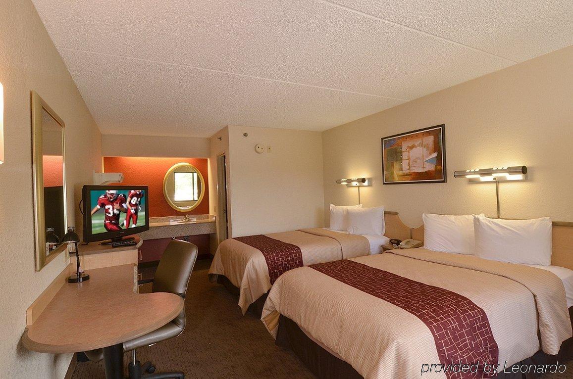 Red Roof Inn Detroit-Rochester Hills/ Auburn Hills ภายนอก รูปภาพ
