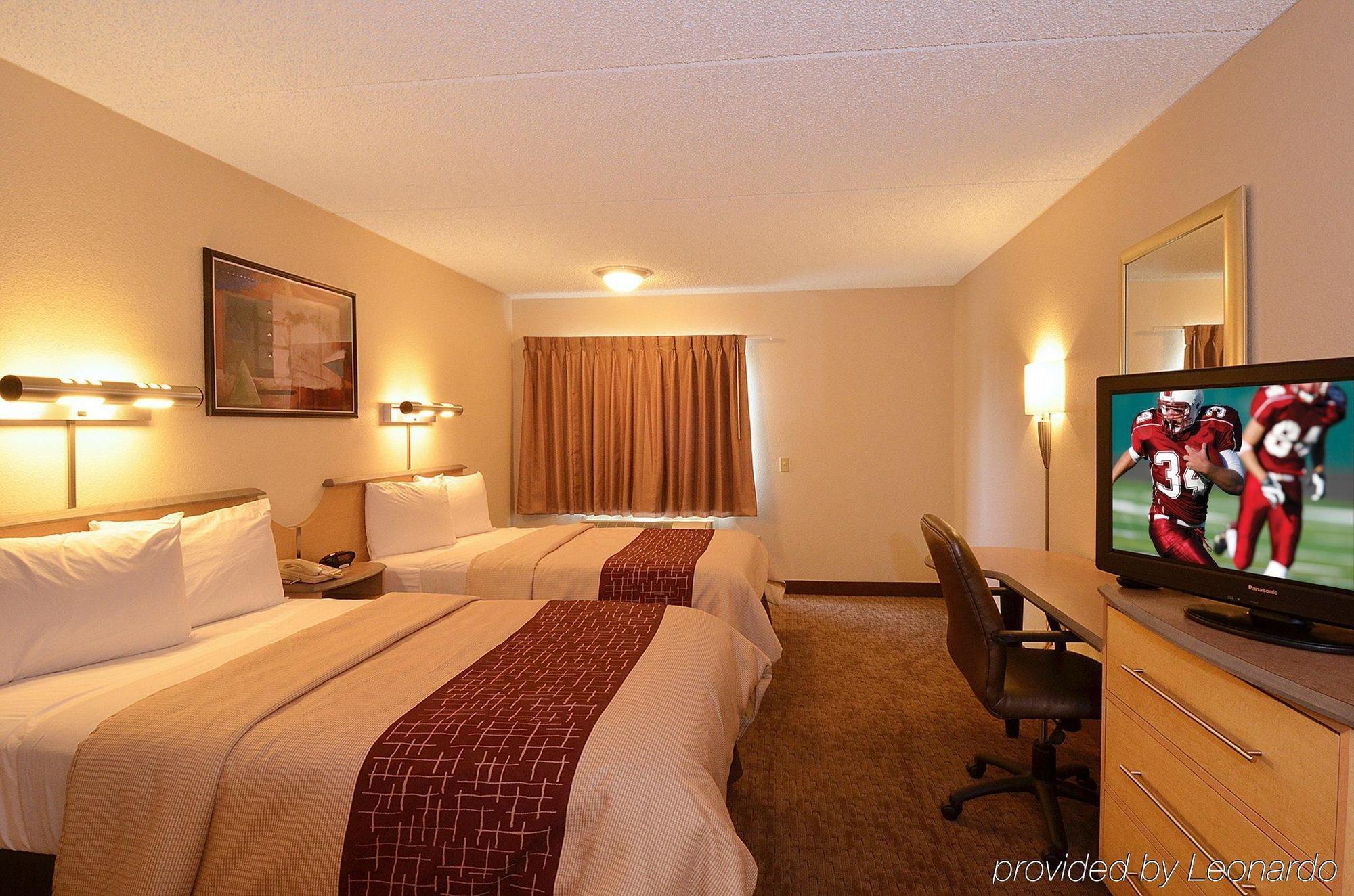 Red Roof Inn Detroit-Rochester Hills/ Auburn Hills ภายนอก รูปภาพ