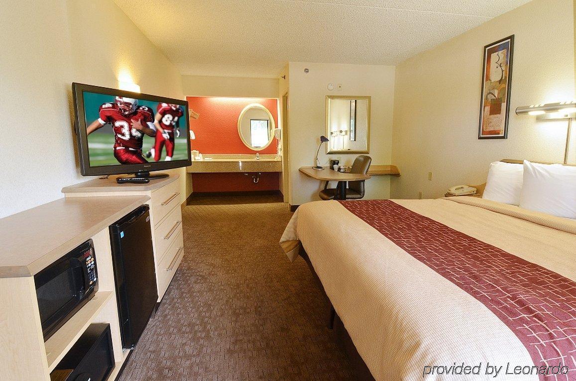 Red Roof Inn Detroit-Rochester Hills/ Auburn Hills ภายนอก รูปภาพ