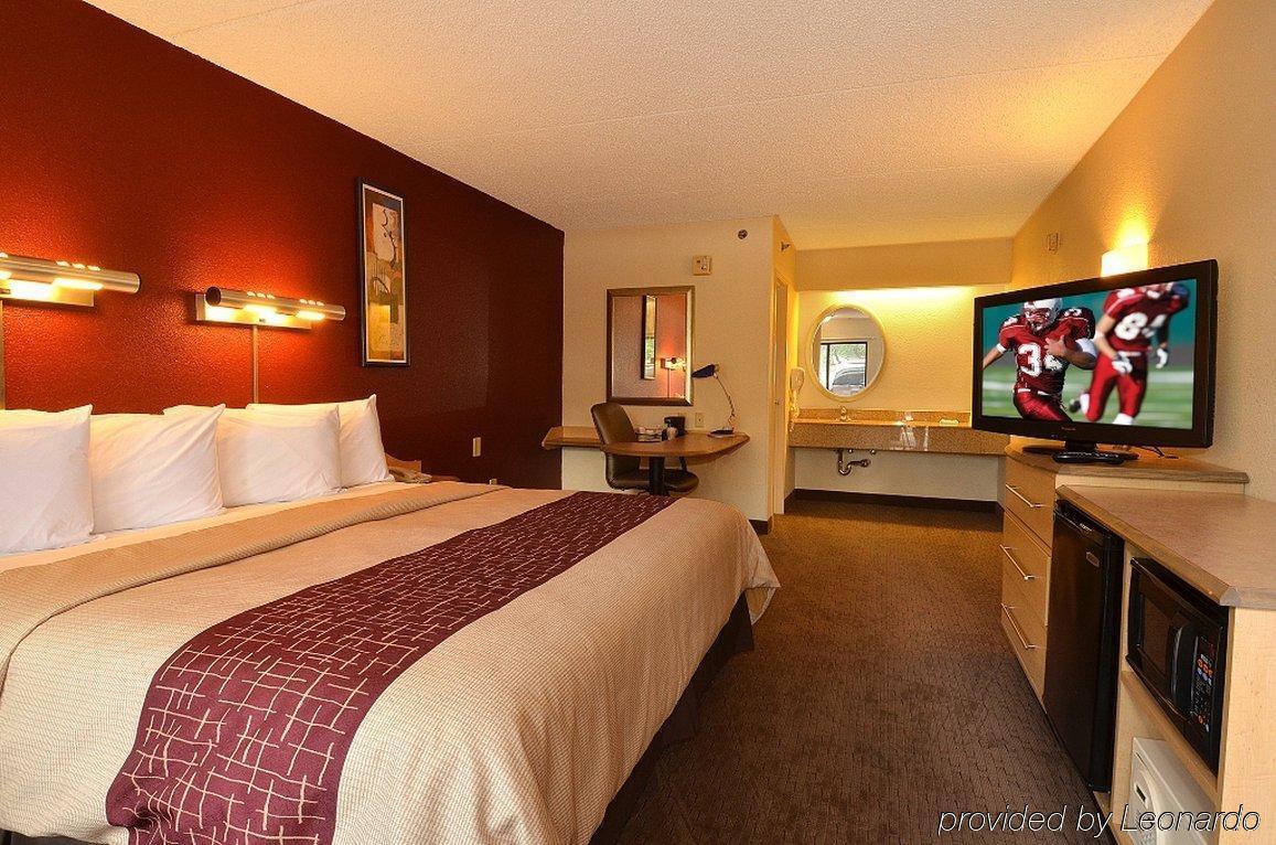 Red Roof Inn Detroit-Rochester Hills/ Auburn Hills ภายนอก รูปภาพ