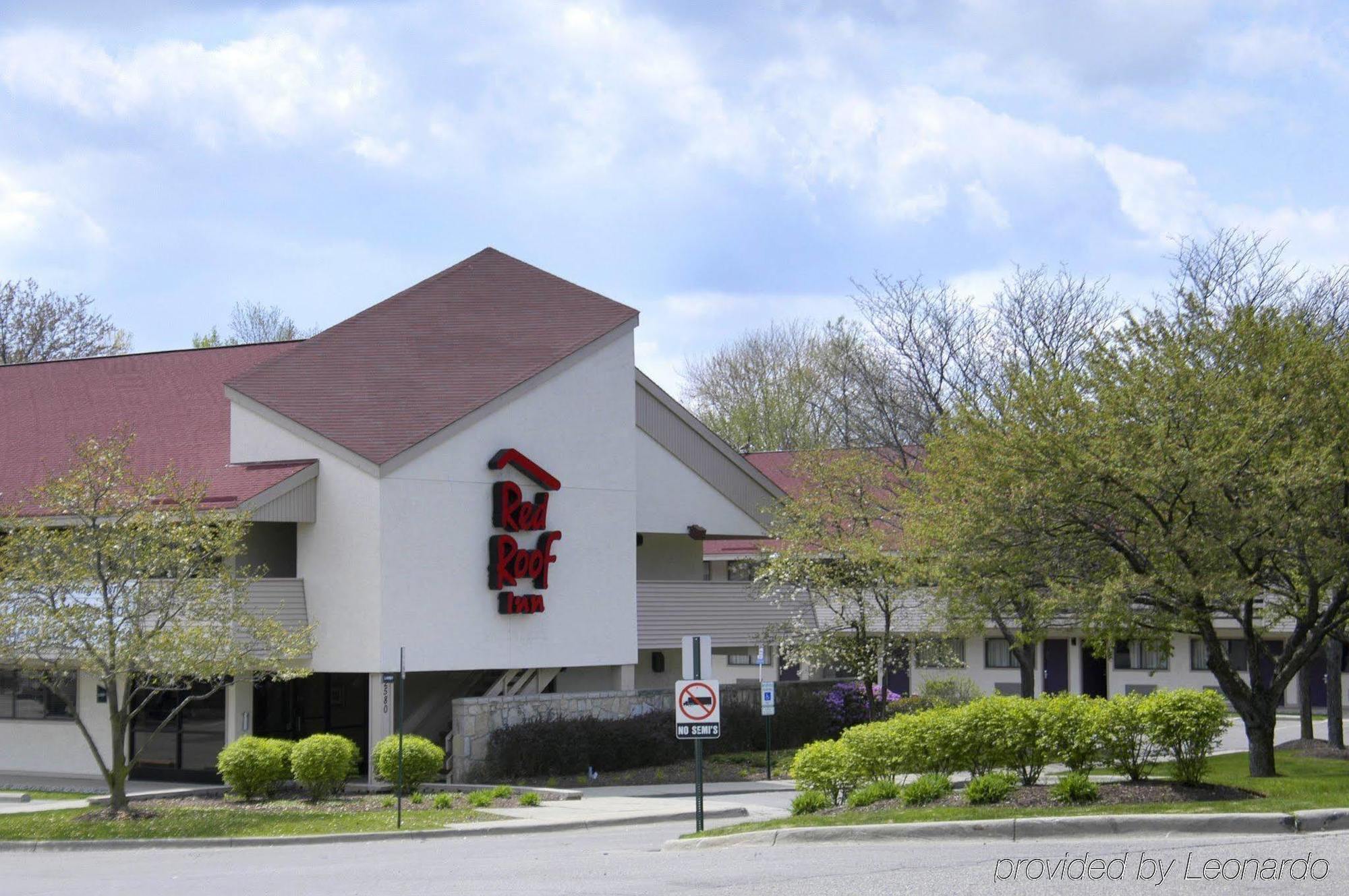Red Roof Inn Detroit-Rochester Hills/ Auburn Hills ภายนอก รูปภาพ